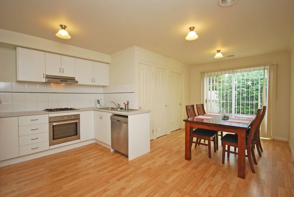 11 Domain Gardens, SEBASTOPOL, VIC 3356