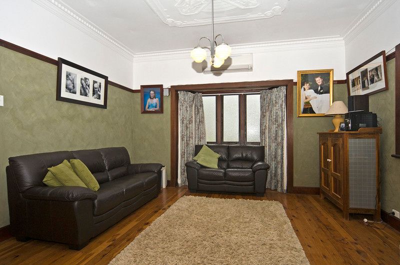 21 Haig Street, SOUTH TOOWOOMBA, QLD 4350