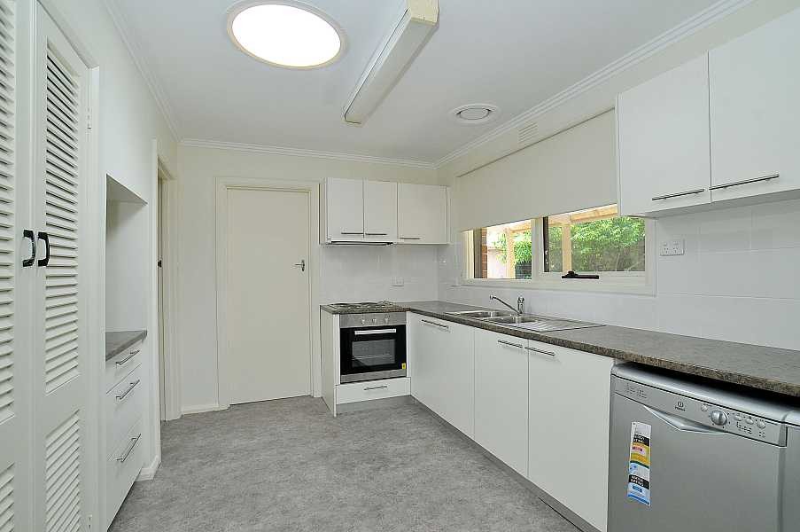 29 Tate Avenue, WANTIRNA SOUTH, VIC 3152