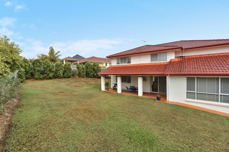 8 Gemini Place, BRIDGEMAN DOWNS, QLD 4035