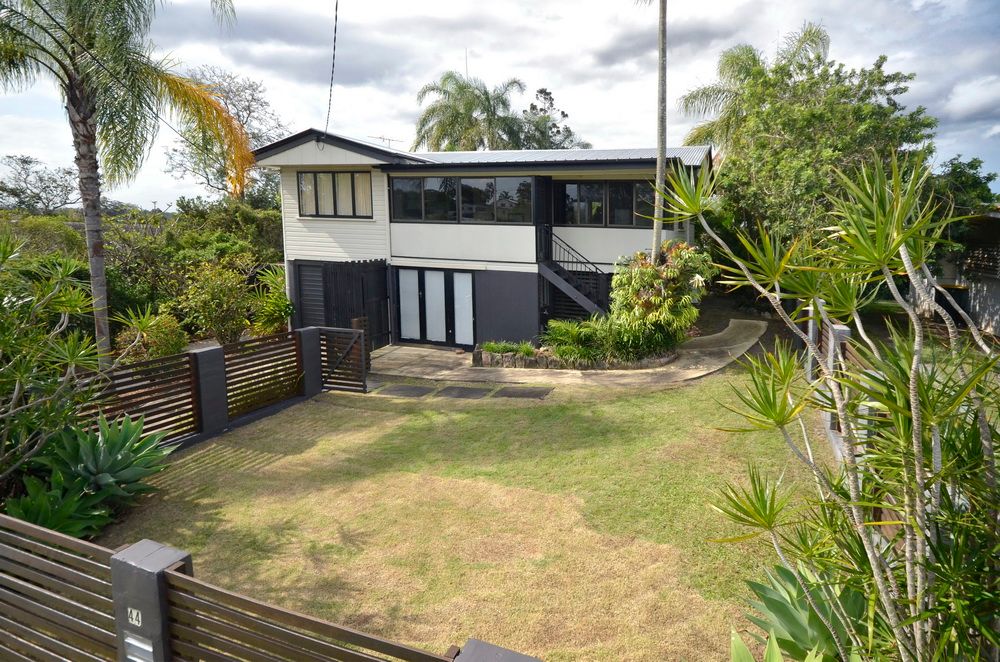 44 Kingaroy Street, STAFFORD HEIGHTS, QLD 4053