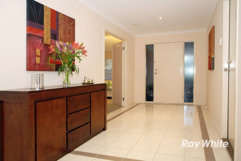 40 Melington Drive, LYNDHURST, VIC 3975