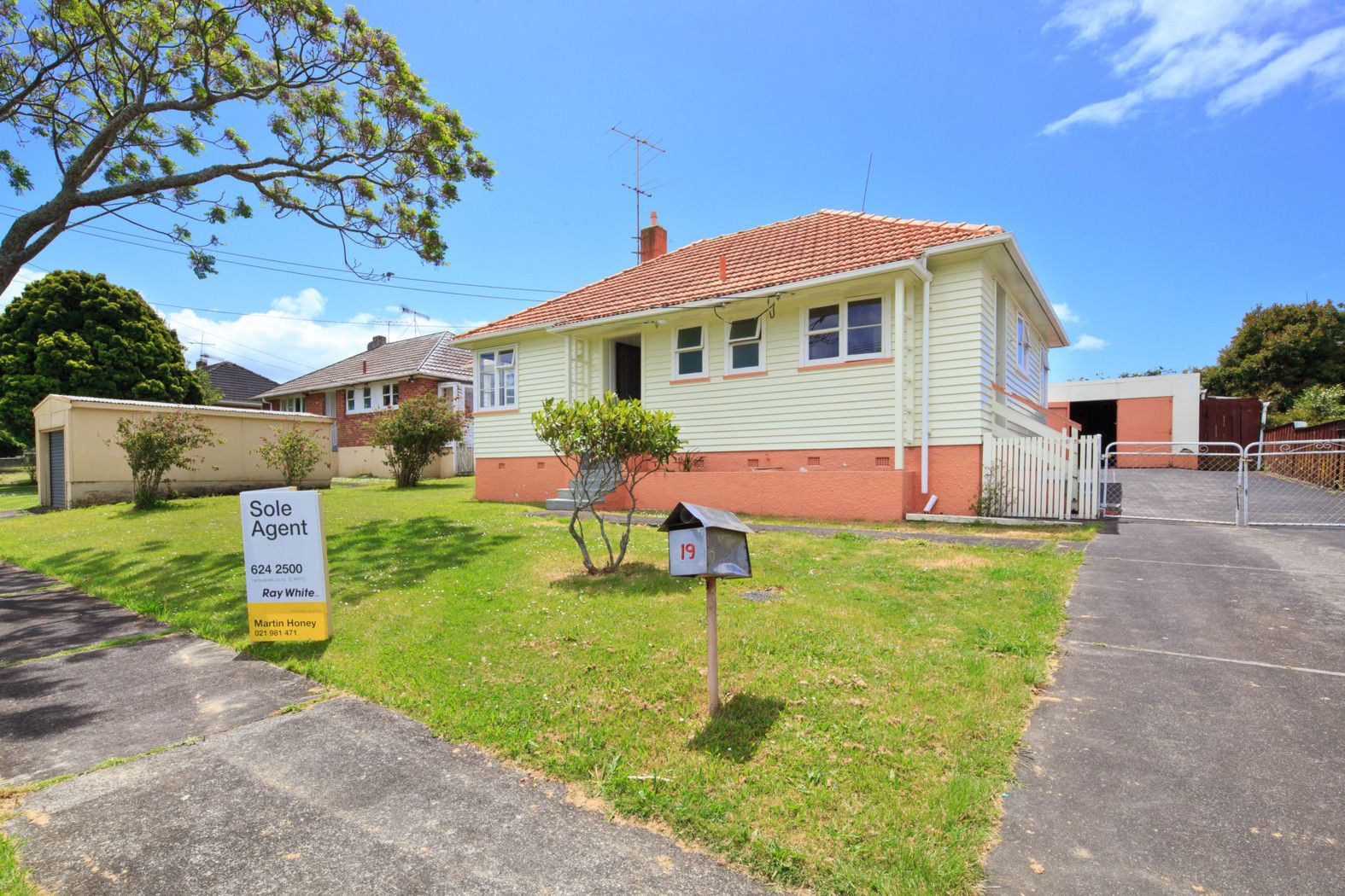 19 Maroa Road, ONE TREE HILL, Auckland City