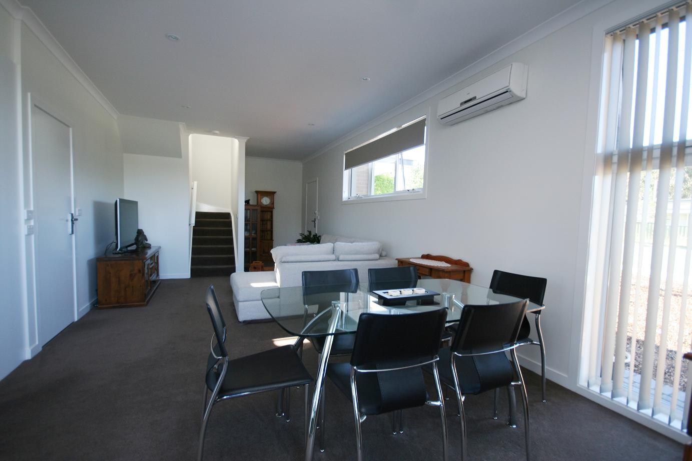 1/17 Gilmore Place, QUEANBEYAN, NSW 2620