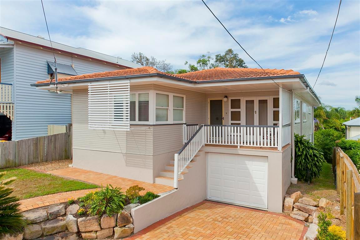 16 Susan Street, GREENSLOPES, QLD 4120