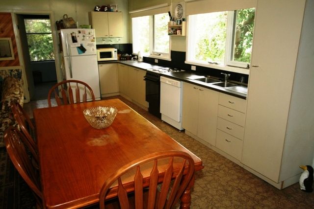 16 Bella Vista Road, COWES, VIC 3922