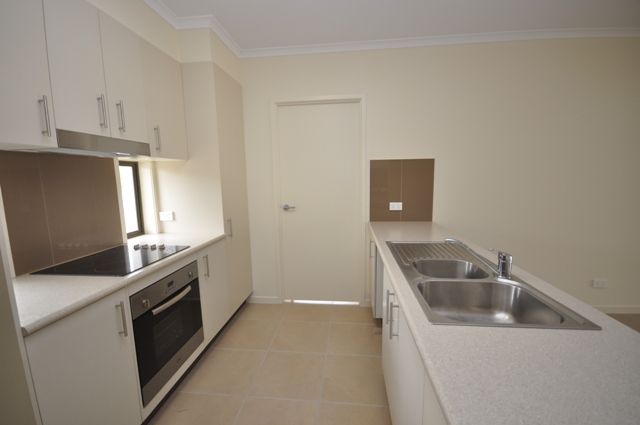 1/3 Barambah Place, NARANGBA, QLD 4504