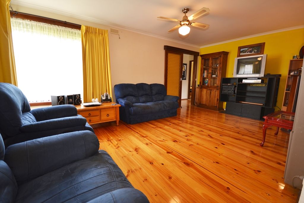 381 Forest Street, WENDOUREE, VIC 3355
