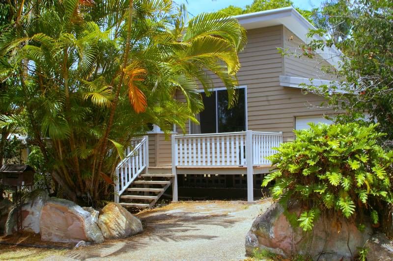5 Upper Holborn Street, DECEPTION BAY QLD 4508