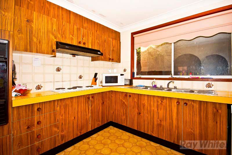 5 Tolmer Street, BOSSLEY PARK, NSW 2176
