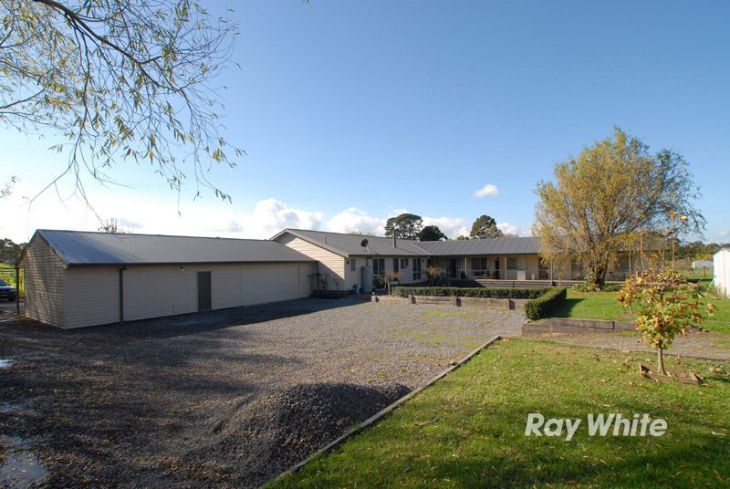 72 Browns Road, DEVON MEADOWS, VIC 3977