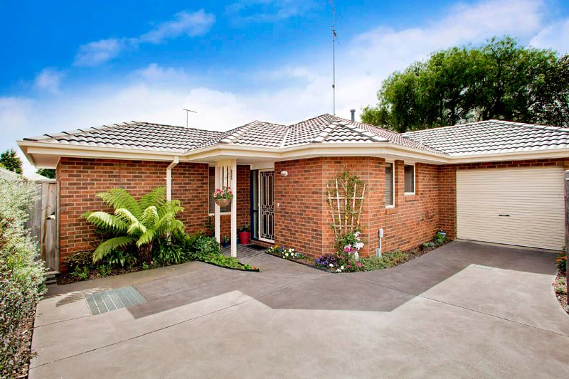 4/4 Koala Court, WHITTINGTON VIC 3219