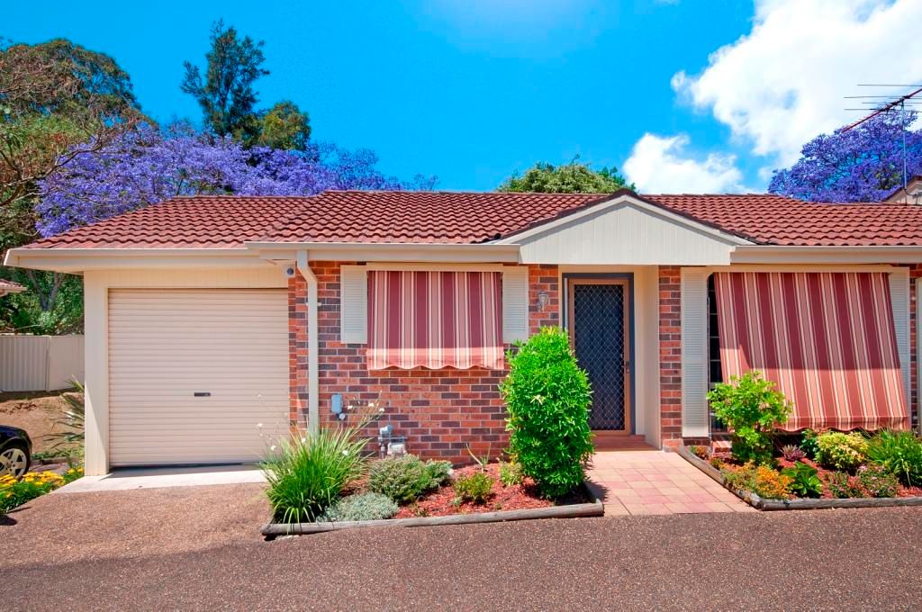 5A Binalong Road, PENDLE HILL NSW 2145