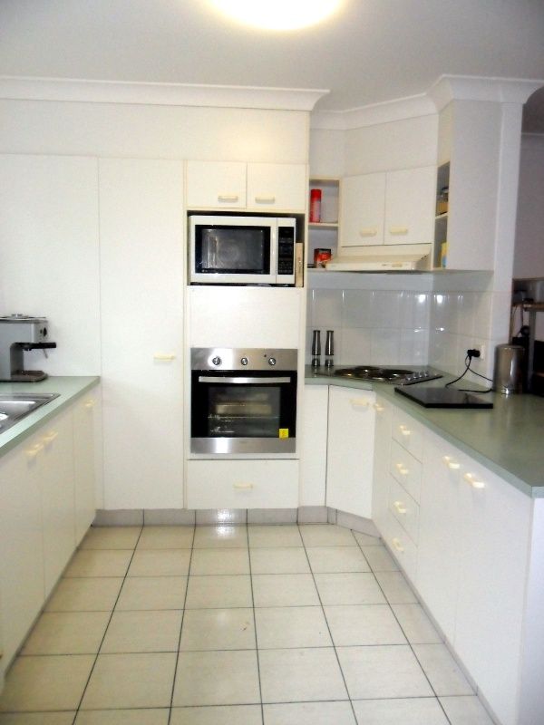 3/4  Cupania Place, ELANORA, QLD 4221