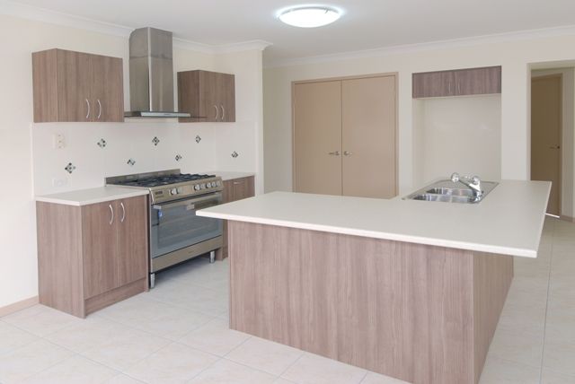 88 O'Reilly Drive, CALOUNDRA WEST, QLD 4551