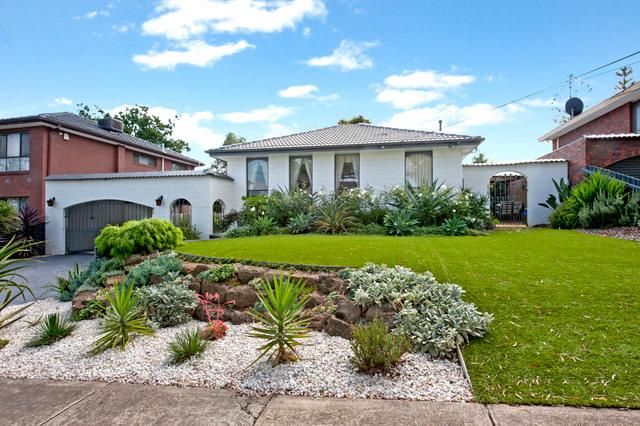 11 Cheryl Grove, VIEWBANK VIC 3084