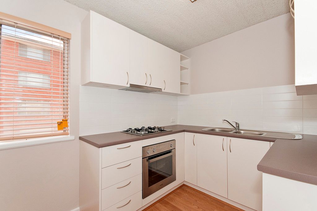 8/2 Velacia Place, QUEANBEYAN, NSW 2620