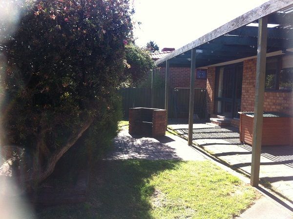 17 Sandleford Place, DINGLEY VILLAGE, VIC 3172