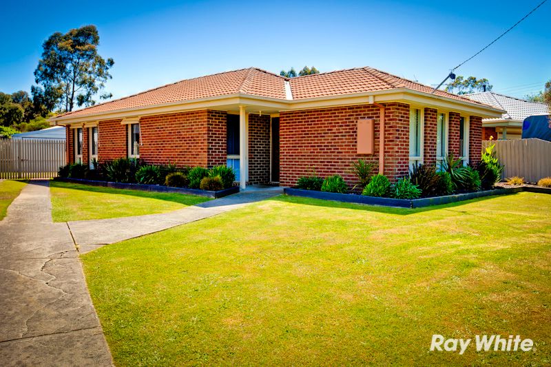 69 Simon Drive, PAKENHAM VIC 3810