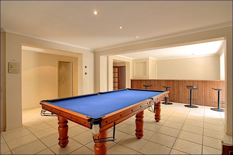 11 Gabbinbar Court, PINE MOUNTAIN, QLD 4306