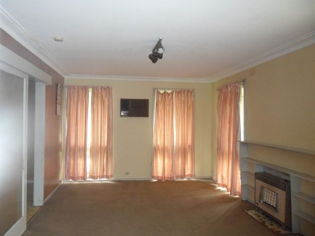 32 Wallarano Drive, NOBLE PARK, VIC 3174