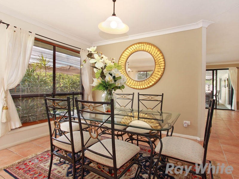 66 Whipbird Place, ASPLEY, QLD 4034