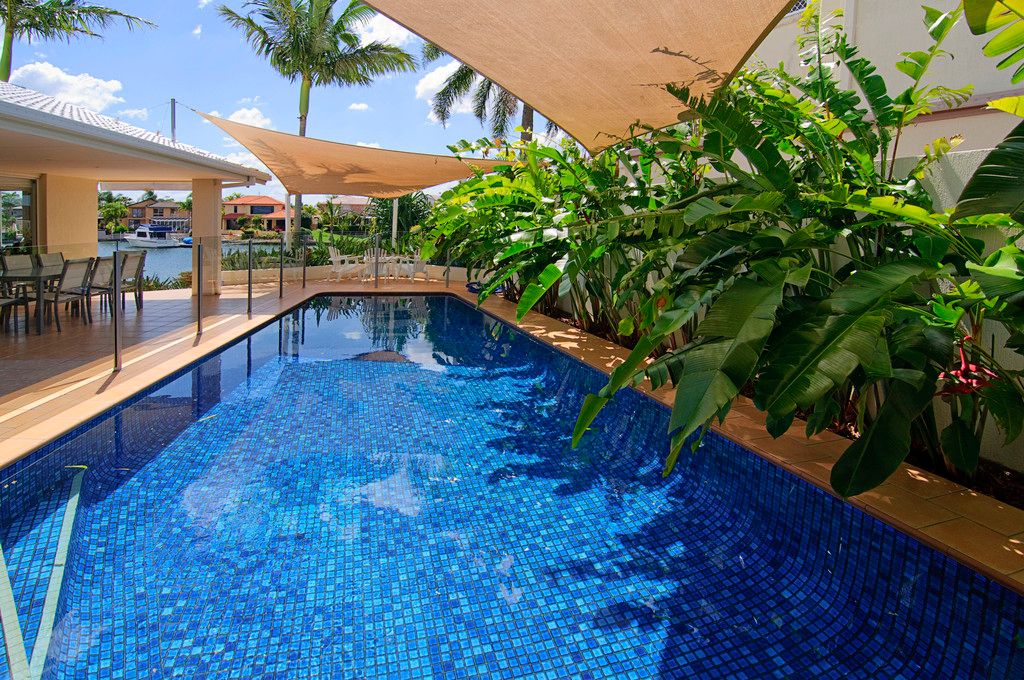 106 Pebble Beach Drive, RUNAWAY BAY, QLD 4216