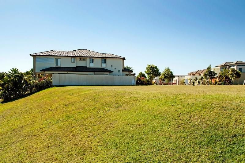 6169 Murten Court, HOPE ISLAND, QLD 4212