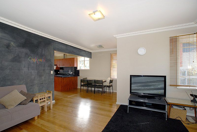 1/5 Warrabel Road, FERNTREE GULLY, VIC 3156