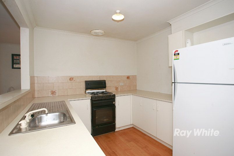 4 Borrowdale Court, CRANBOURNE, VIC 3977