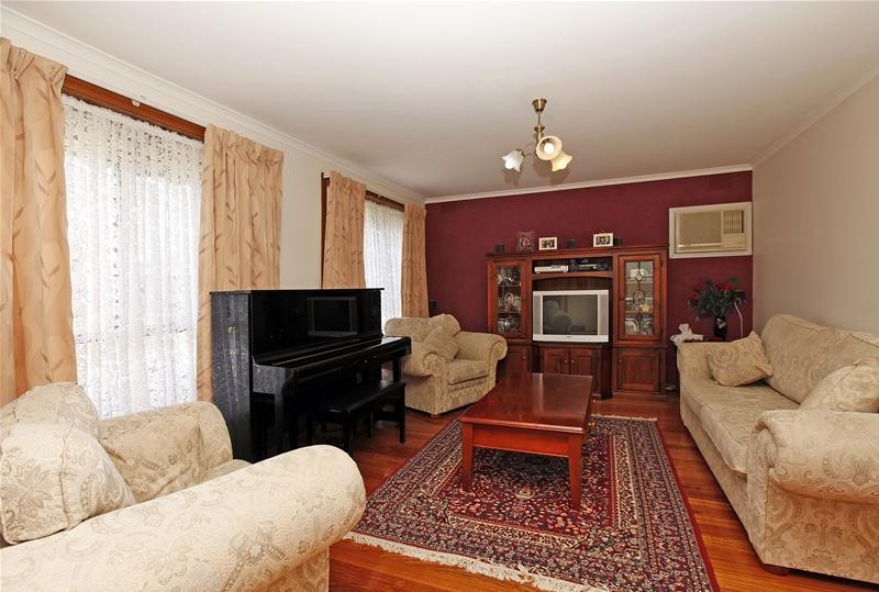 51 Freeman Crescent, MILL PARK, VIC 3082