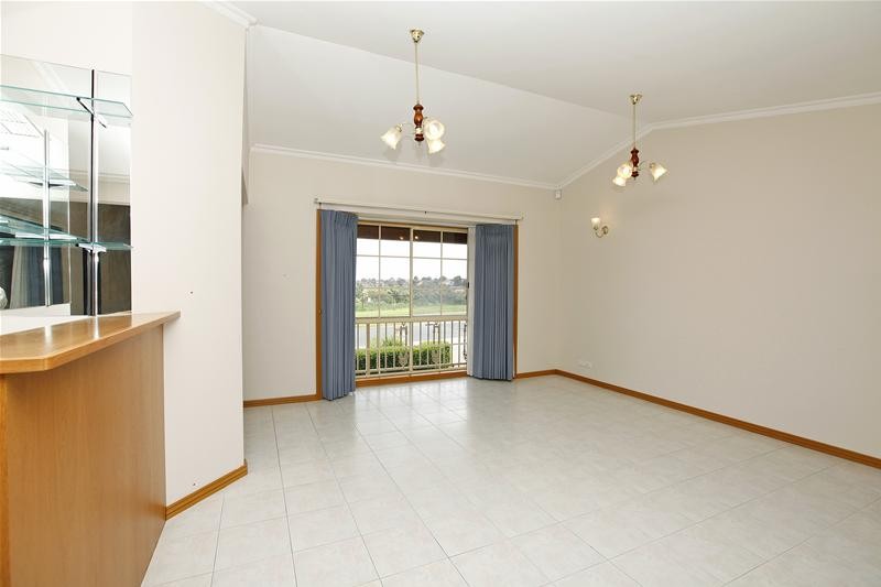 3 Kurrajong View, MILL PARK, VIC 3082