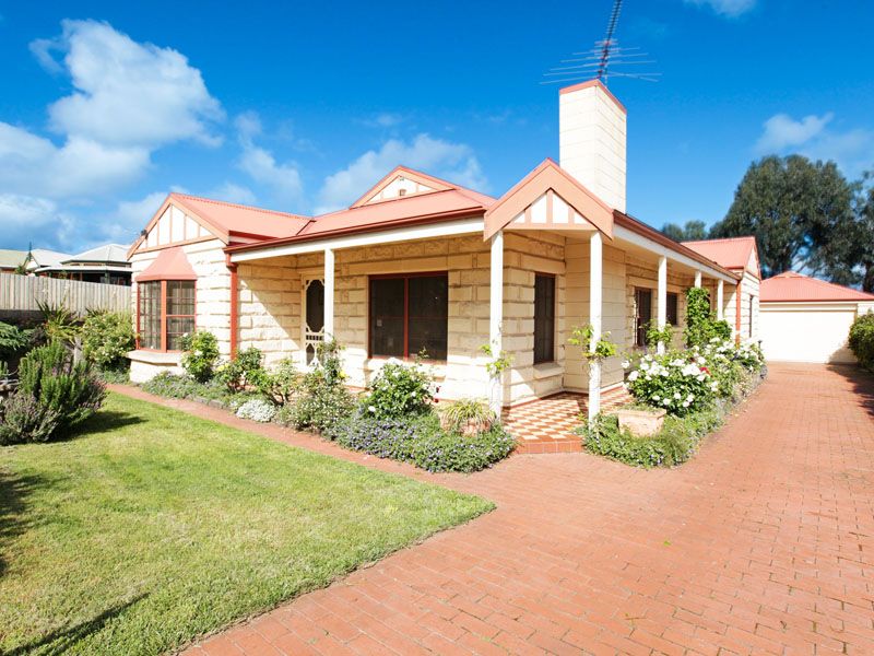 158 Church Street, GROVEDALE, VIC 3216