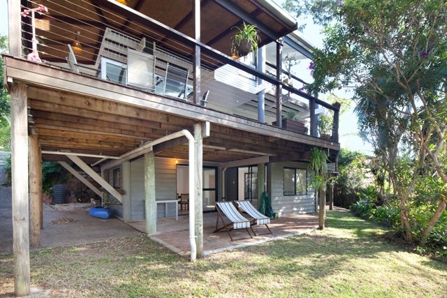 14 Ladds Ridge Road, BURLEIGH HEADS QLD 4220