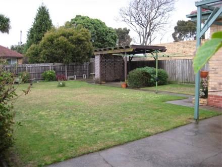 2 Ashleigh Court, CHELTENHAM, VIC 3192