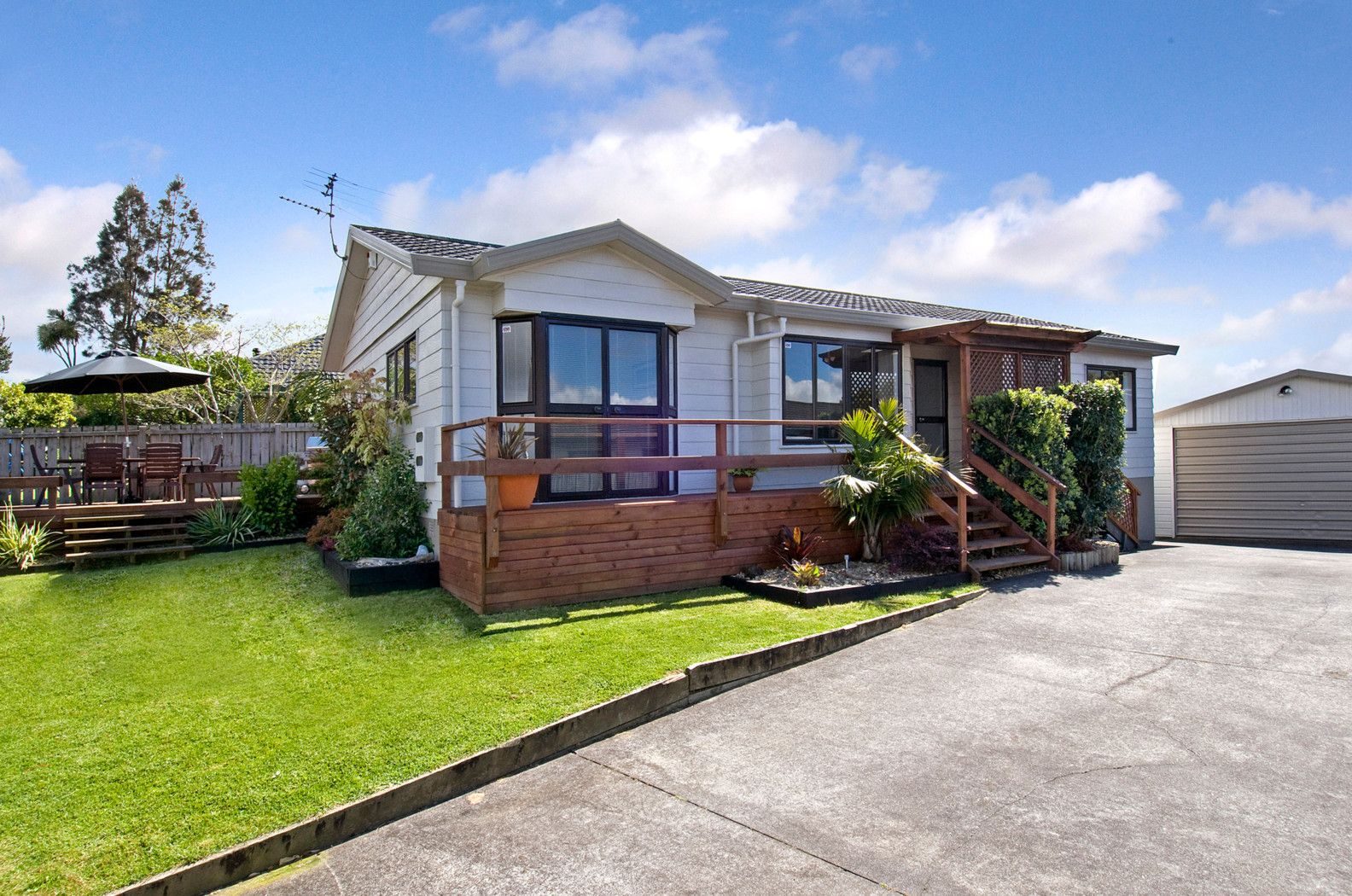 132 Bradbury Road, HIGHLAND PARK, Manukau City