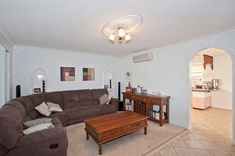 29 Hampton Street, NEWTOWN, QLD 4350