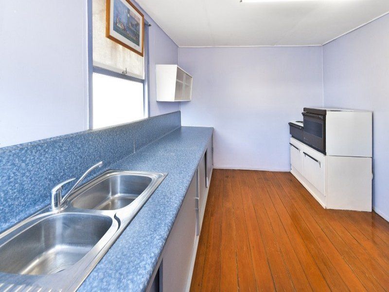 237 Kent Street, DEPOT HILL, QLD 4700