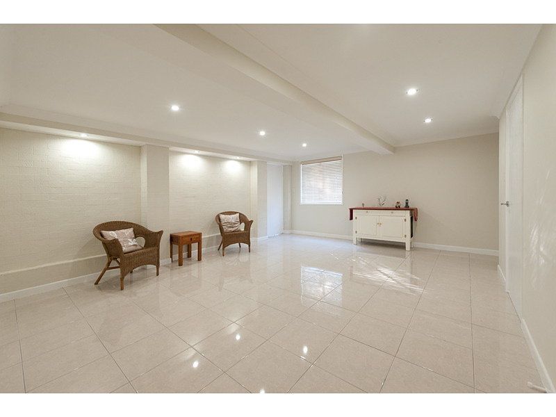 19 Macnevin Street, NORMAN GARDENS, QLD 4701