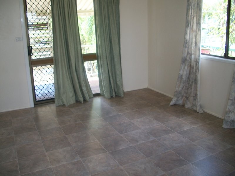 25 Maxwell Street, NORMAN GARDENS, QLD 4701