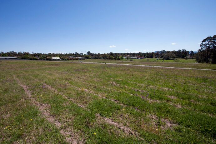 WEST NOWRA, NSW 2541