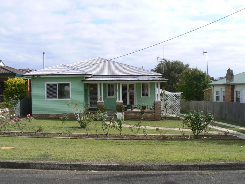 TAREE, NSW 2430
