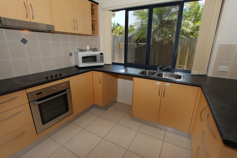 6/238 Broadwater Avenue West, MAROOCHYDORE, QLD 4558
