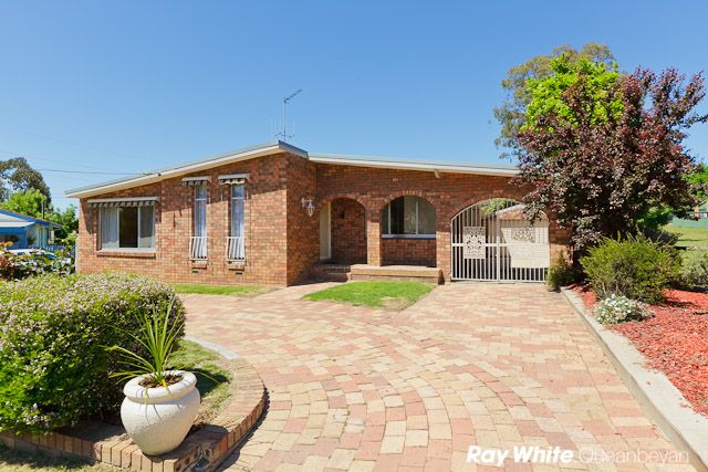 4 Hakea Street, QUEANBEYAN, NSW 2620