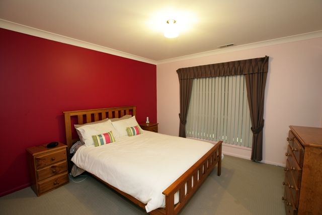 20 Kaldari Crescent, GLENFIELD PARK, NSW 2650