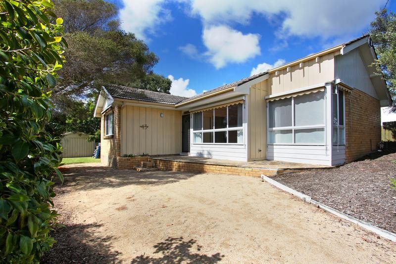 43 Rosebud Parade, ROSEBUD, VIC 3939