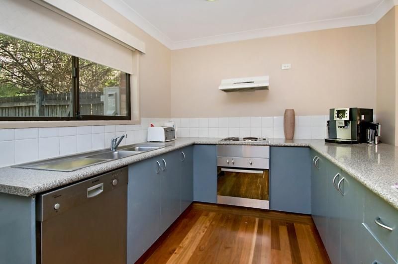 4/6 Lemnos Street, RED HILL, QLD 4059