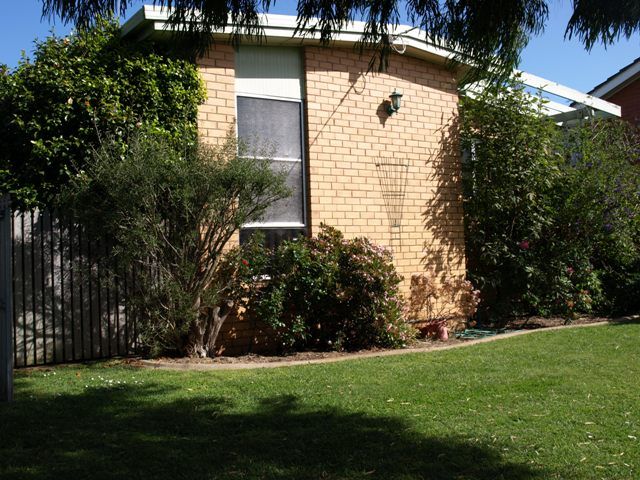 37 Fairfax Avenue, WARRNAMBOOL, VIC 3280