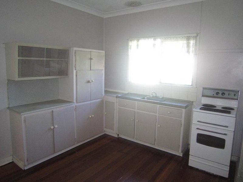 24  Springwood Street, MOUNT GRAVATT EAST, QLD 4122