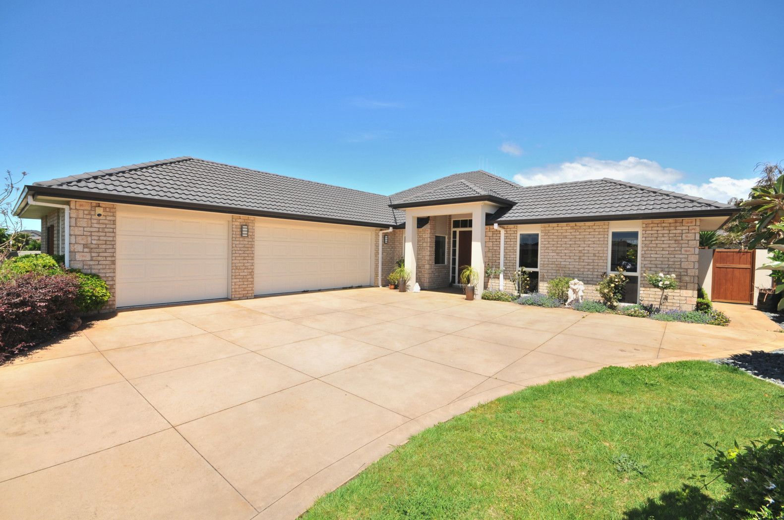 614 Gloucester Road, Papamoa, Tauranga City